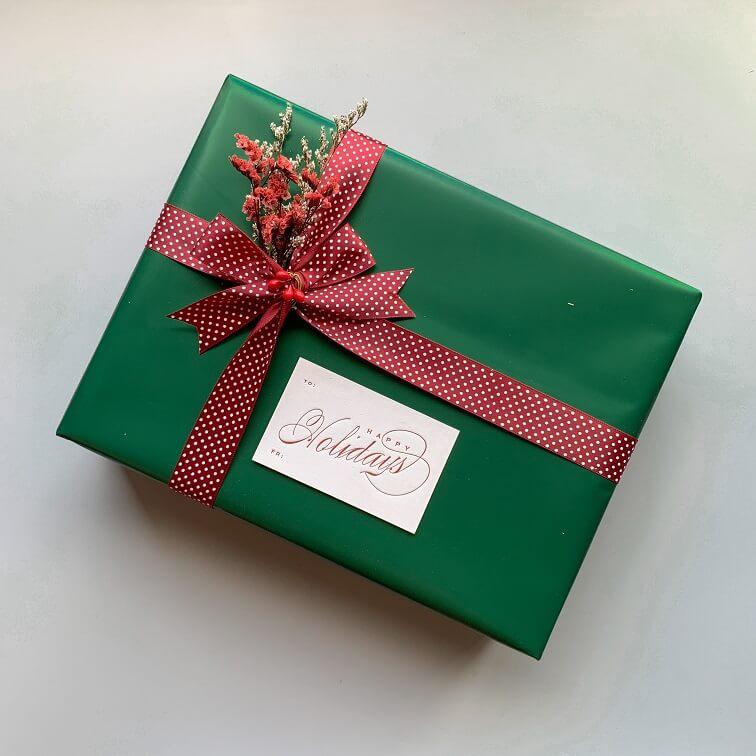 Gift Wrap + Ribbon Glow Girl MNL 
